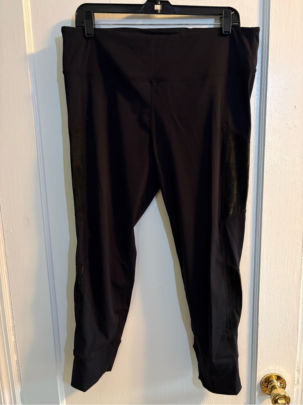 Zyia Active Black Women's High-Rise Active Leggings